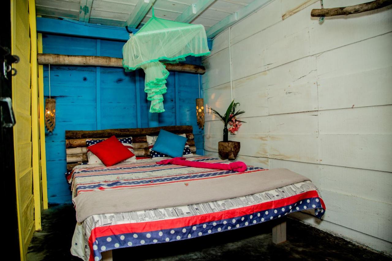 Brother'S Beach Home Bussa エクステリア 写真