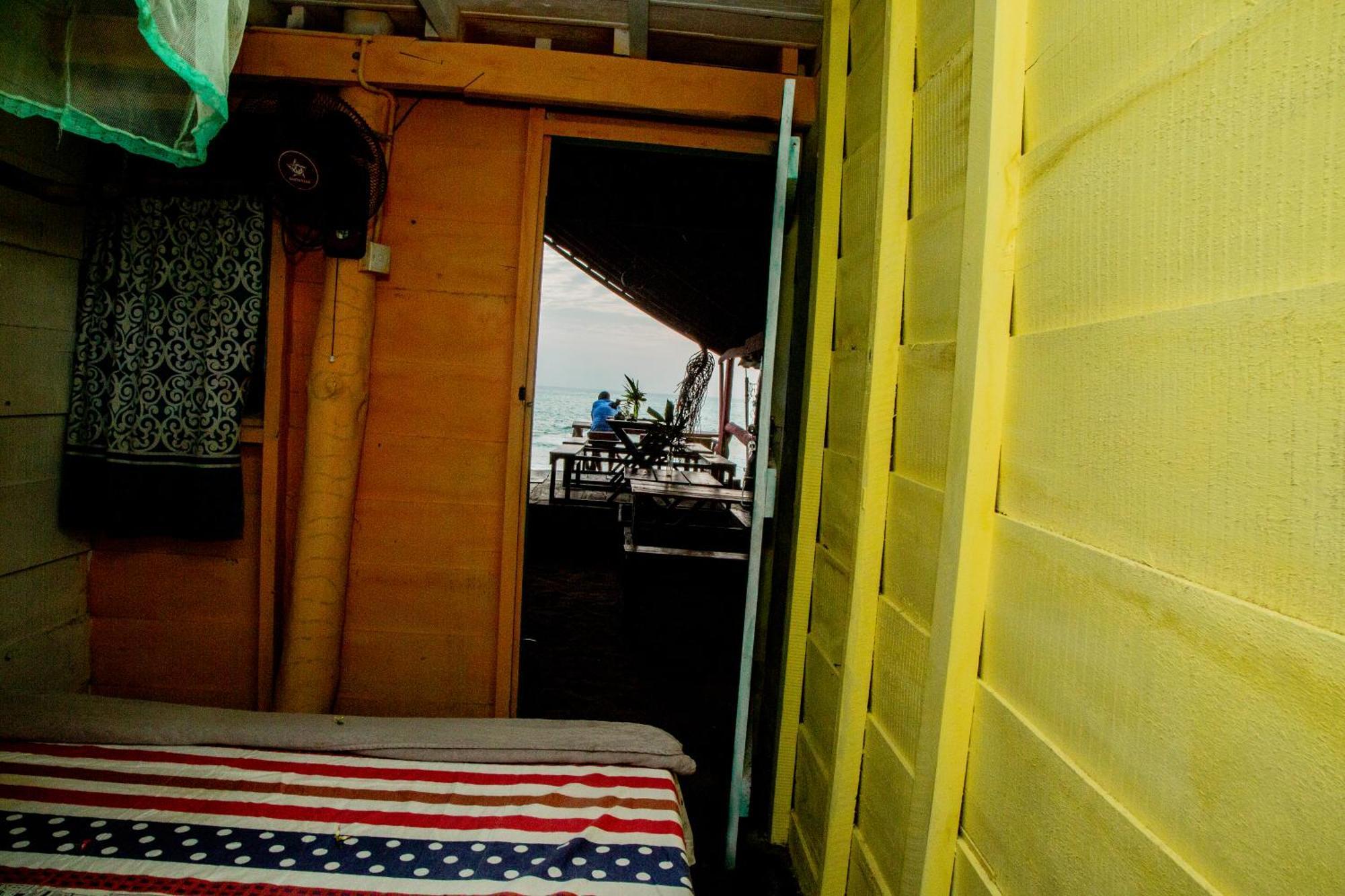 Brother'S Beach Home Bussa エクステリア 写真