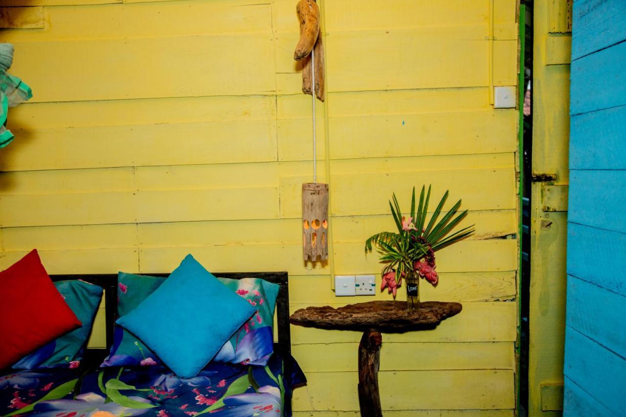 Brother'S Beach Home Bussa エクステリア 写真