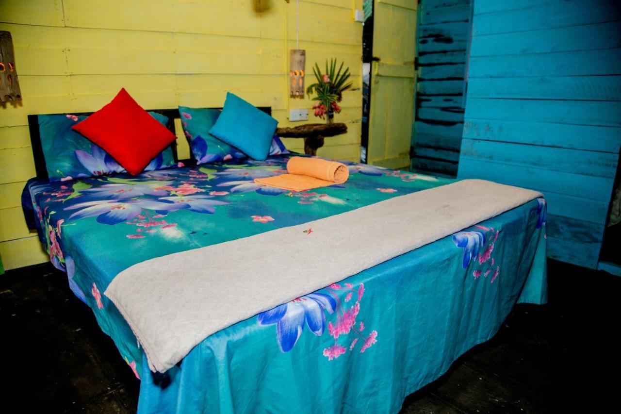 Brother'S Beach Home Bussa エクステリア 写真