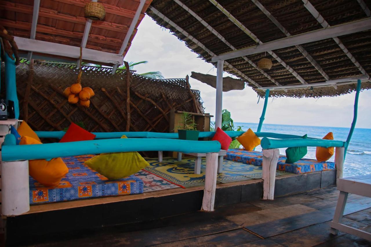 Brother'S Beach Home Bussa エクステリア 写真